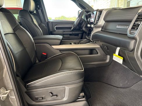New 2027 RAM 3500 Laramie w/ Night Edition AWD/4WD image 19