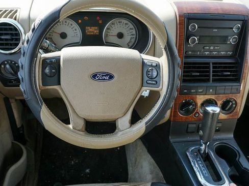 Used 2010 Ford Explorer Eddie Bauer image 9