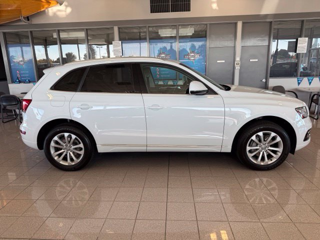 Used 2014 Audi Q5 2.0T Premium Plus w/ Premium Plus Package AWD/4WD image 3