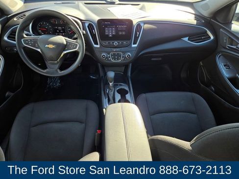 Used 2024 Chevrolet Malibu LT image 15