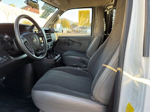 Used 2024 Chevrolet Express 2500 w/ Driver Convenience Package image 24