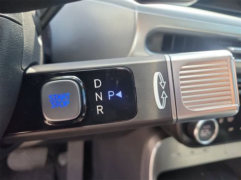 New 2026 Hyundai Ioniq 9 SE image 29