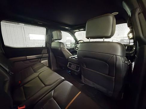 Used 2023 Ford F250 Platinum AWD/4WD image 11
