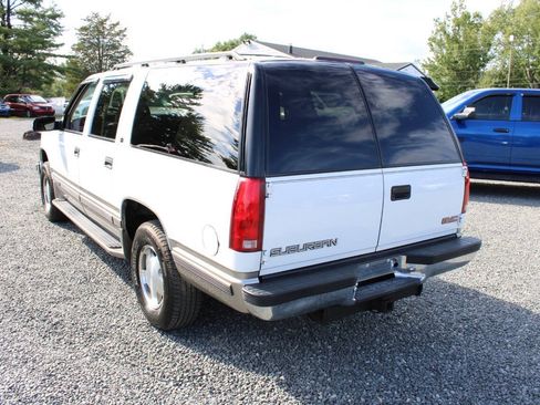 Used 1999 GMC Suburban 4WD w/ Marketing Opt Pkg 3 image 14