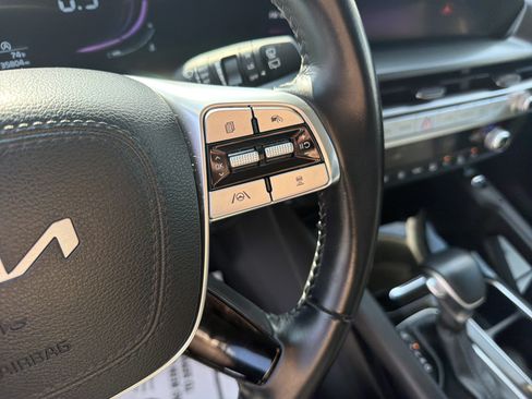 Used 2025 Kia Telluride S AWD/4WD image 21