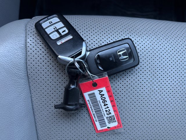 Used 2020 Honda Pilot Elite image 17
