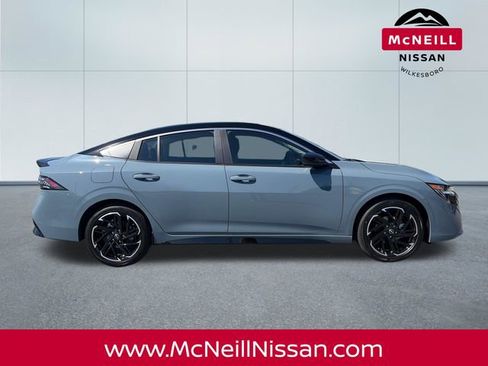 New 2026 Nissan Sentra SR w/ Floor Mat Package image 8