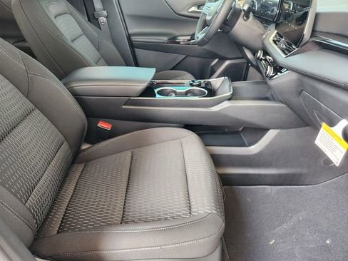 New 2026 Chevrolet Equinox LT w/ Safety and Technology Package FWD image 12