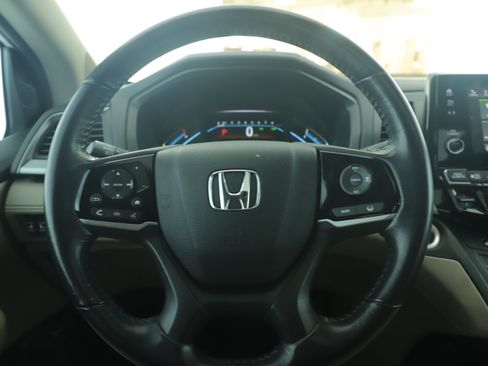 Used 2020 Honda Odyssey EX-L image 8