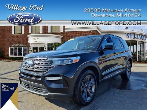 Certified 2024 Ford Explorer XLT w/ Equipment Group 202A image 1