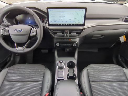 New 2026 Ford Escape SE image 13