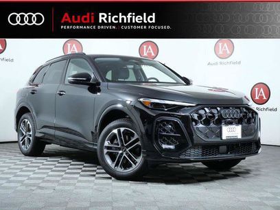New 2026 Audi Q5 2.0T