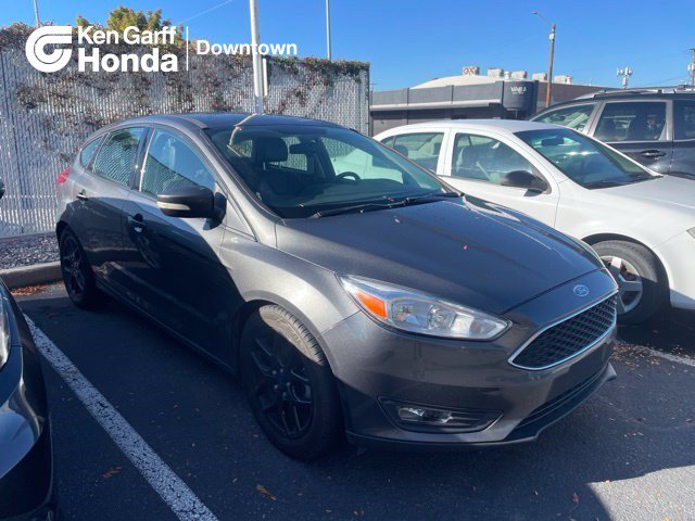 Used 2016 Ford Focus SE w/ Equipment Group 201A FWD image 1