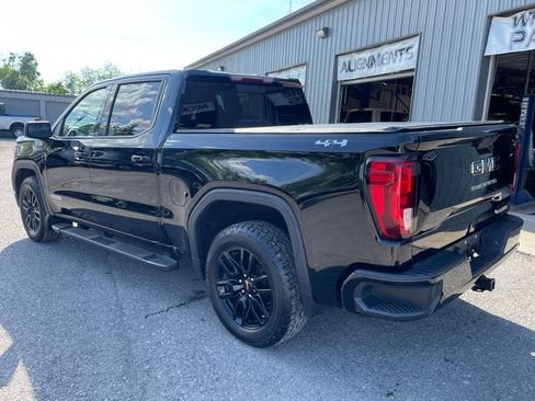 Used 2020 GMC Sierra 1500 Elevation w/ Elevation Value Package AWD/4WD image 5