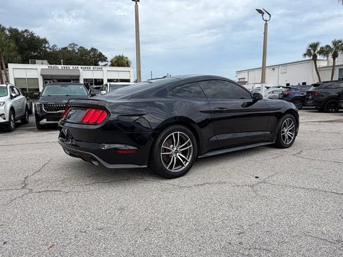 Used 2017 Ford Mustang Premium RWD image 5