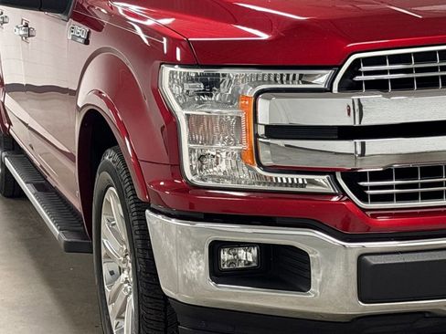 Used 2019 Ford F150 Lariat image 5