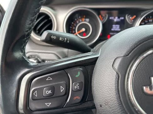 Used 2020 Jeep Wrangler Unlimited Sport S image 11