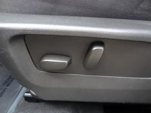 Used 2023 Buick Envision Essence w/ Sport Touring Package FWD image 7