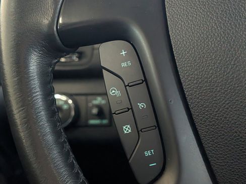 Used 2016 Buick Enclave Premium w/ Experience Buick Package image 21