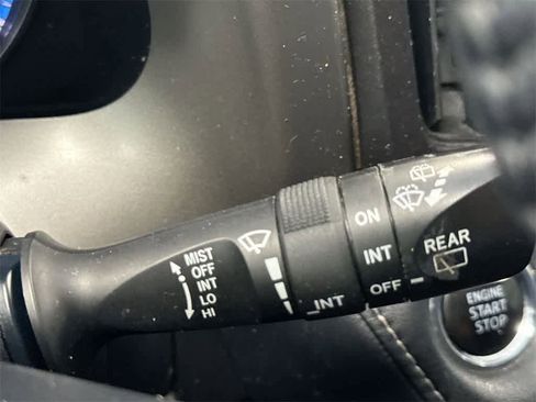 Used 2018 Toyota RAV4 XLE image 27