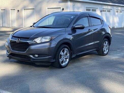 Used 2016 Honda HR-V EX-L image 2