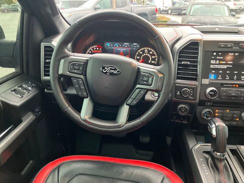 Used 2018 Ford F150 Lariat w/ Equipment Group 502A Luxury image 8