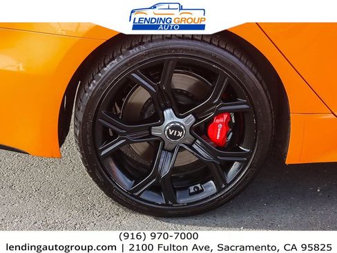 Used 2019 Kia Stinger GTS image 10