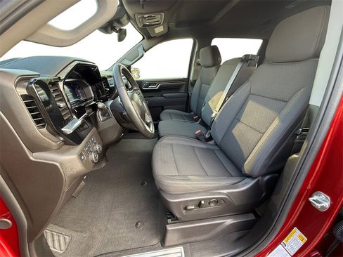 Used 2025 Chevrolet Silverado 1500 RST image 9