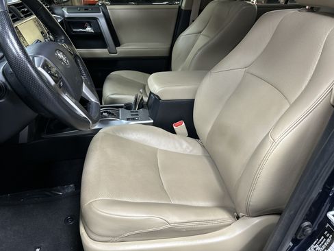 Used 2024 Toyota 4Runner Limited RWD image 16