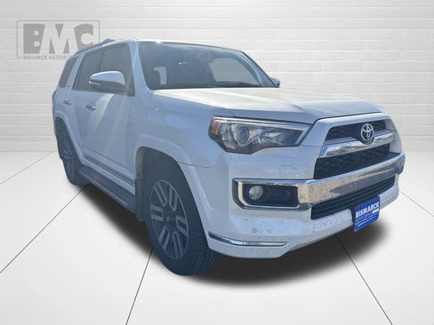 Used 2017 Toyota 4Runner Limited image 3