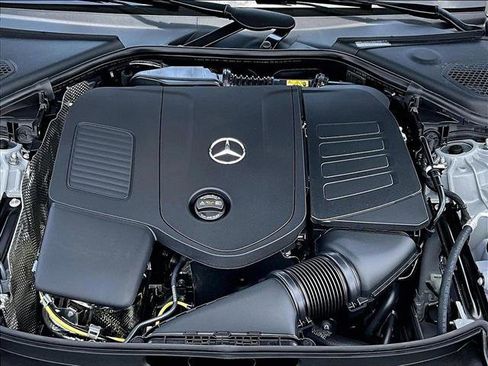 New 2026 Mercedes-Benz E 350 4MATIC Sedan image 13