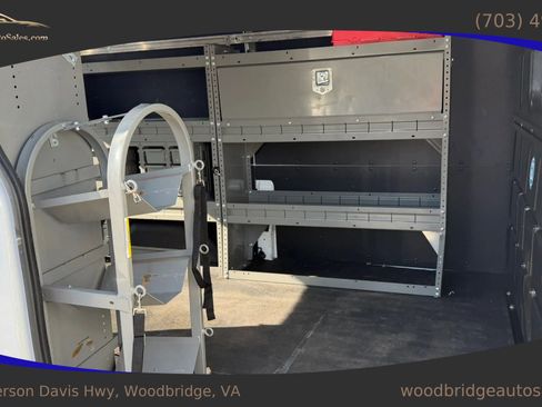 Used 2019 Ford Transit 250 130 Low Roof image 18