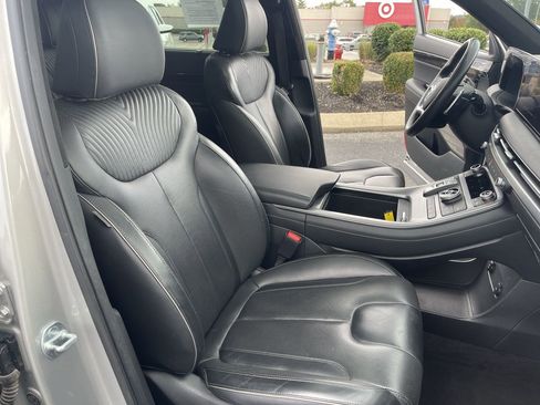 Used 2024 Hyundai Palisade Calligraphy image 29