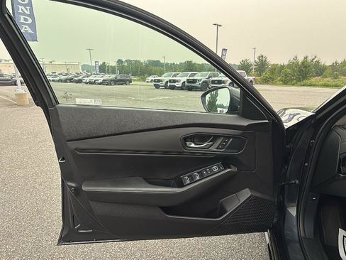 Used 2023 Honda Accord Touring image 24