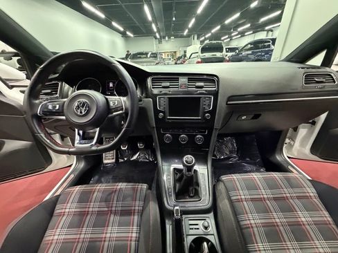 Used 2016 Volkswagen GTI S image 36