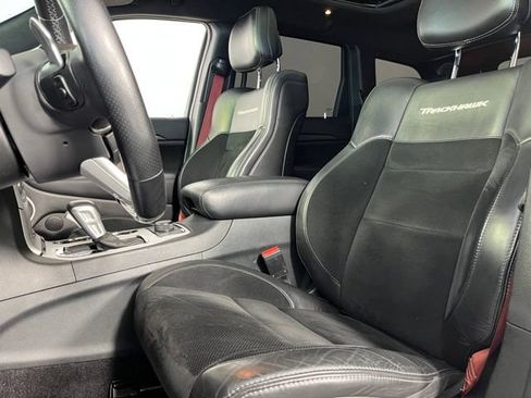 Used 2018 Jeep Grand Cherokee Trackhawk AWD/4WD image 19