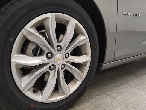 Used 2025 Chevrolet Malibu LT FWD image 30
