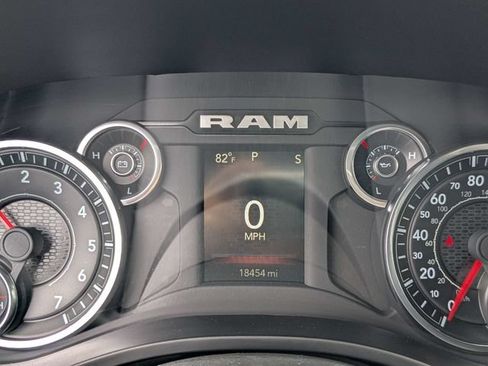 Used 2025 RAM 1500 Big Horn AWD/4WD image 25