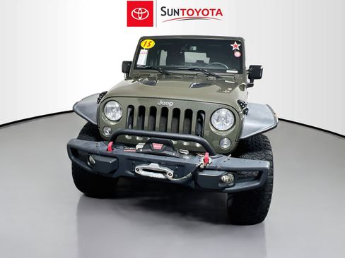 Used 2015 Jeep Wrangler Unlimited Rubicon AWD/4WD image 10