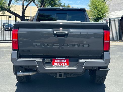 New 2026 Toyota Tacoma TRD Off-Road AWD/4WD image 9