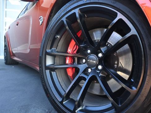 Used 2022 Dodge Charger SRT Hellcat w/ Navigation & Travel Group RWD image 4