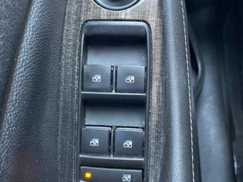 Used 2016 Chevrolet Malibu LT image 20