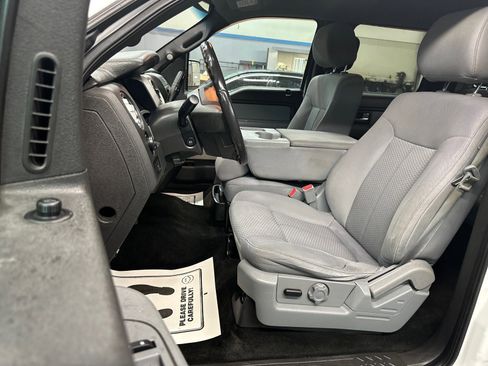 Used 2013 Ford F150 XLT w/ Mid Equipment Group image 15