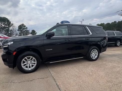 Used 2024 Chevrolet Tahoe LT AWD/4WD image 3