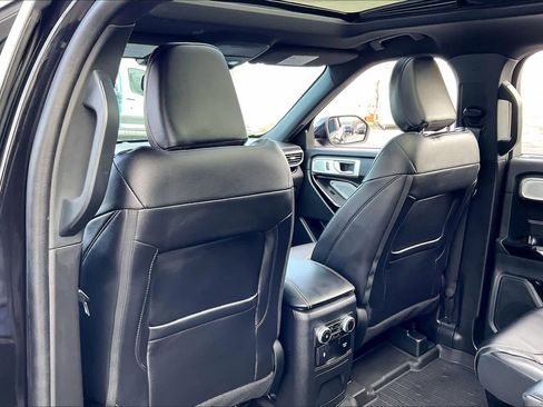 Used 2023 Ford Explorer ST w/ Equipment Group 401A image 23