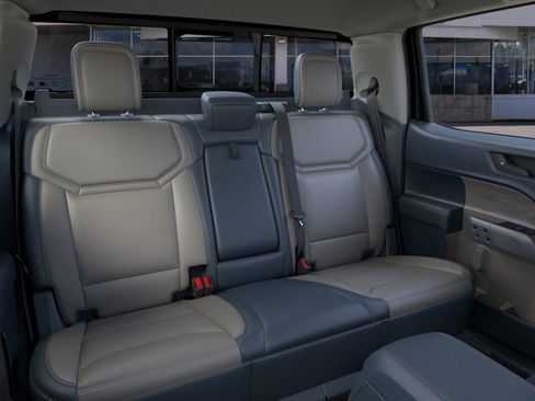 New 2025 Ford Maverick Lariat w/ 4K Tow Package image 11