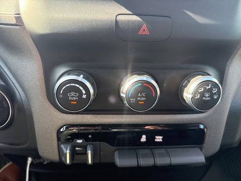 Used 2020 RAM 2500 Tradesman image 12