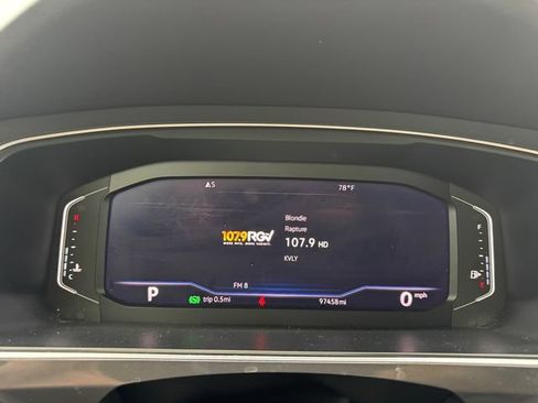 Used 2019 Volkswagen Tiguan SEL FWD image 2