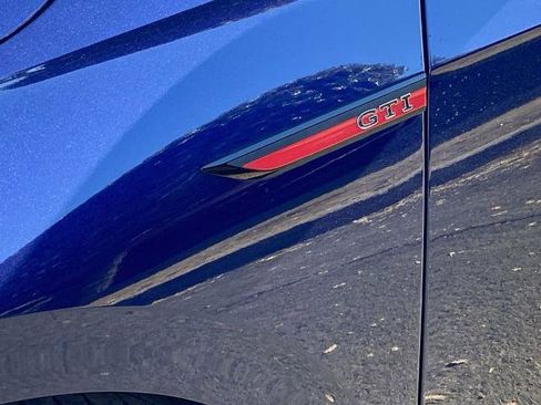 Used 2022 Volkswagen GTI Autobahn image 29