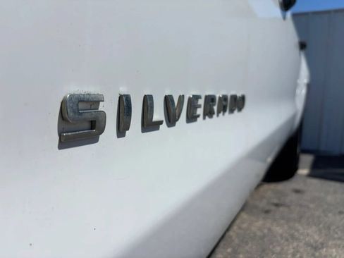 Used 2014 Chevrolet Silverado 1500 W/T RWD image 46